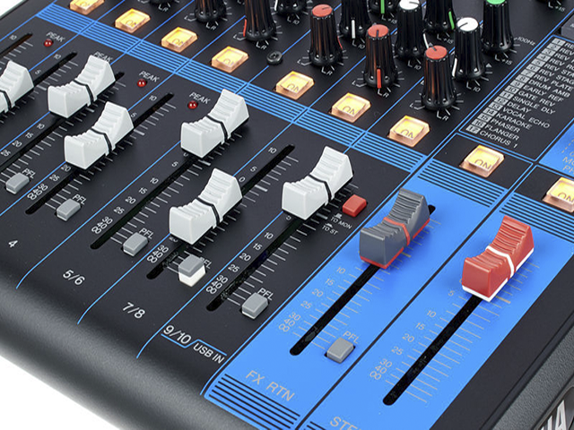 Mixer de áudio Yamaha - MG10XUF