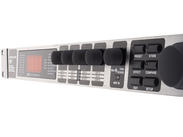Processador de Efeitos - Behringer - FX 2000 3D