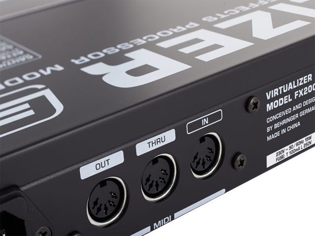 Processador de Efeitos - Behringer - FX 2000 3D