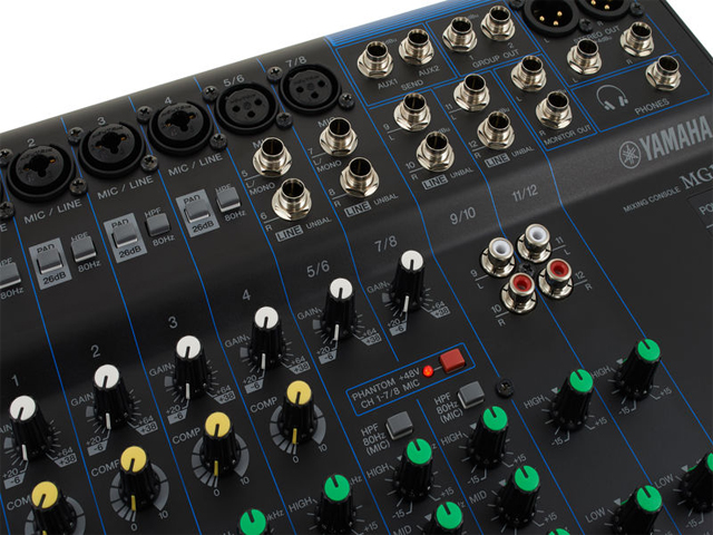 Mixer de áudio Yamaha - MG12